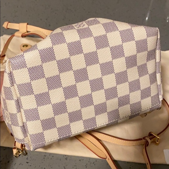 Louis Vuitton Backpack - Picture 11 of 15